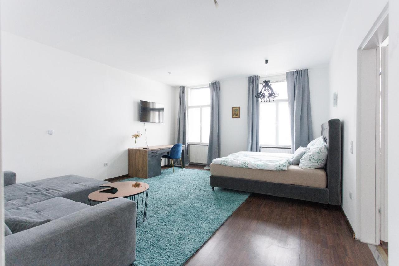 וינה Central, Modern, Big Apartment מראה חיצוני תמונה