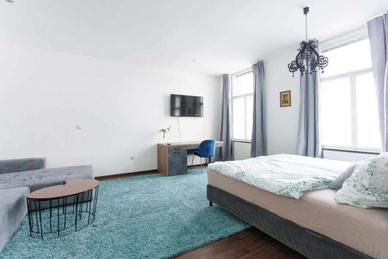 וינה Central, Modern, Big Apartment מראה חיצוני תמונה