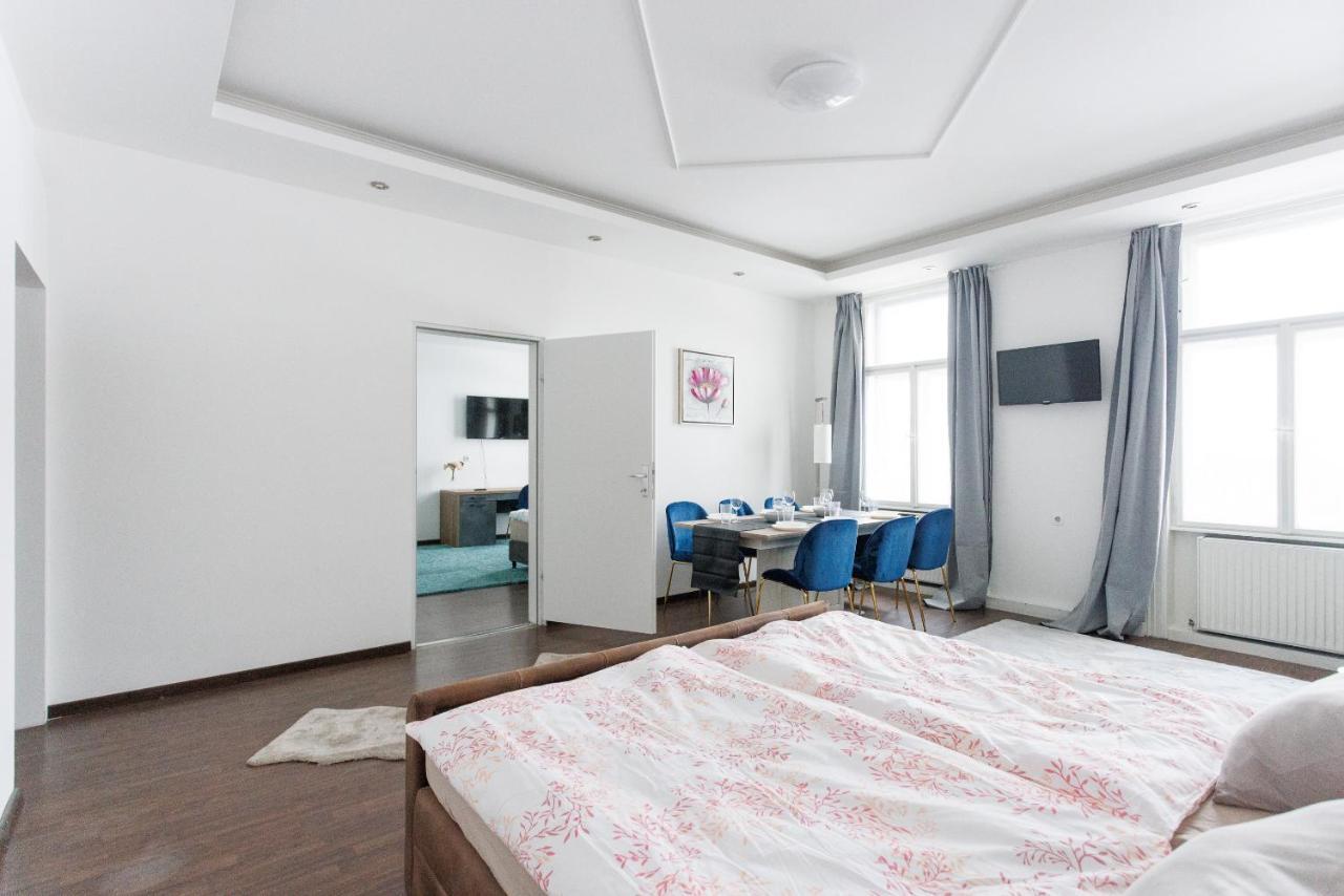 וינה Central, Modern, Big Apartment מראה חיצוני תמונה